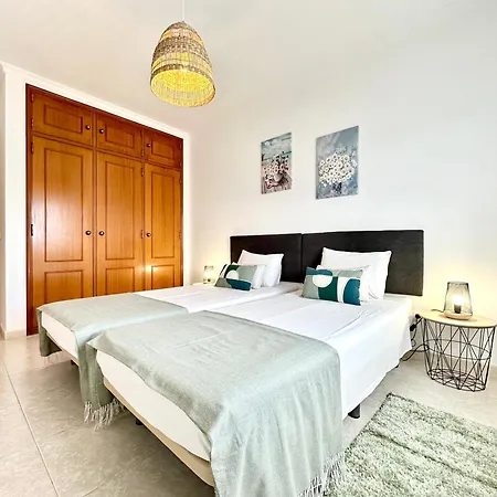 Daire Pa - With Pool And Parking *