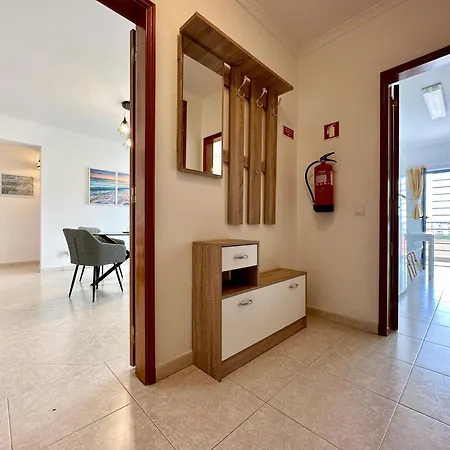 Pa - With Pool And Parking Apartment Armacao de Pera